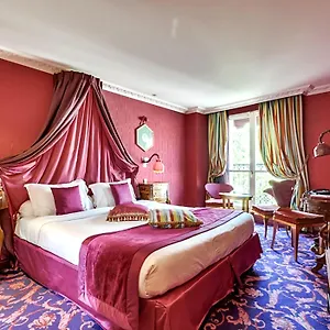 Hotel La Royale, Parigi